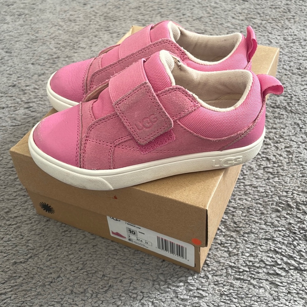 Toddler Girl UGG shoes